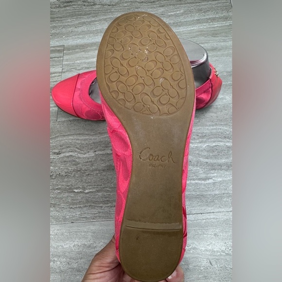 Coach Dahlia Barbie Core Pink Jaquard Logo Patent Cap Toe Ballet Flats Size 7 - Picture 8 of 12